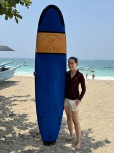 Surfing Bali 